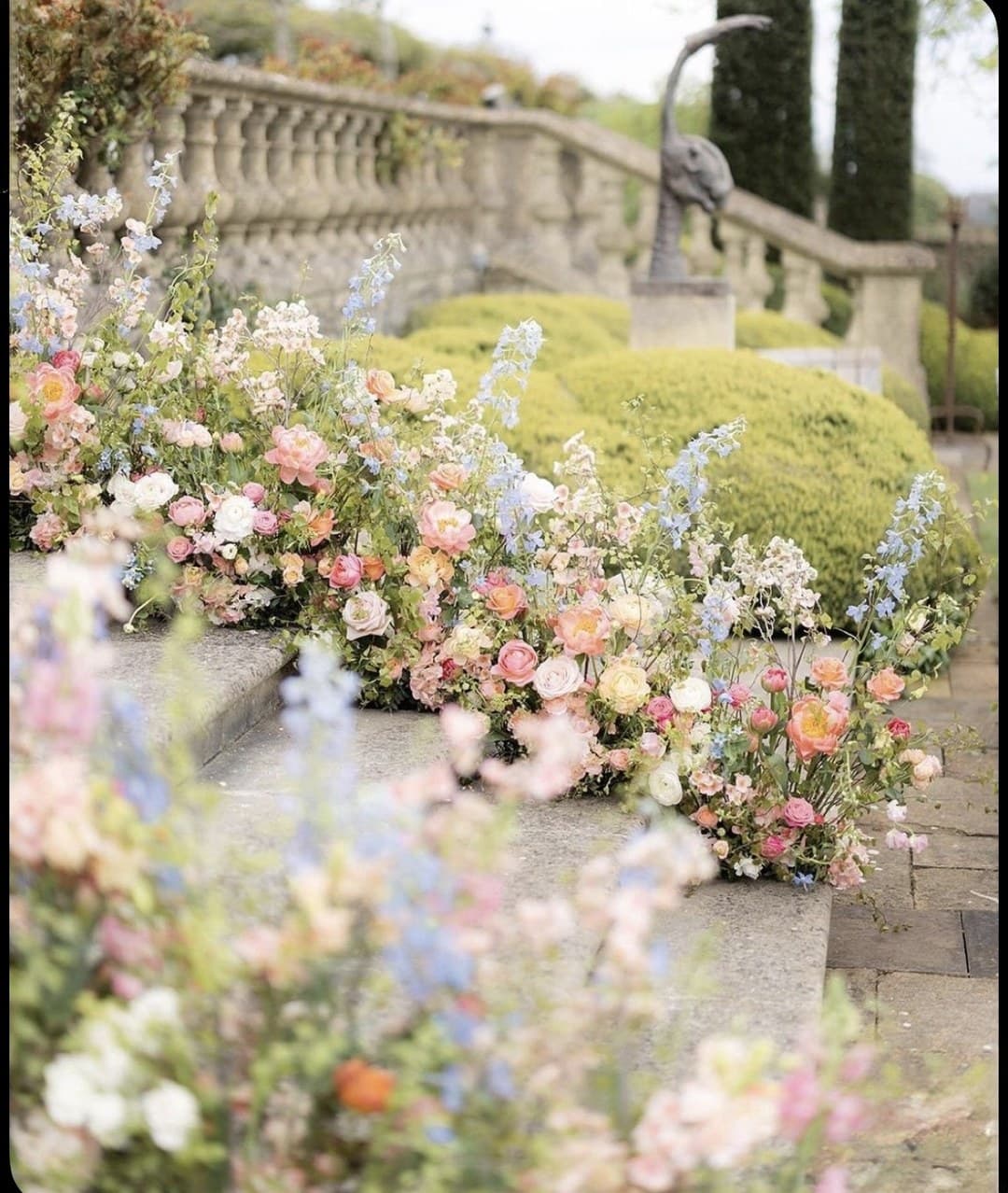 Garden Step Florals — Day Dream Affairs ceremony florals