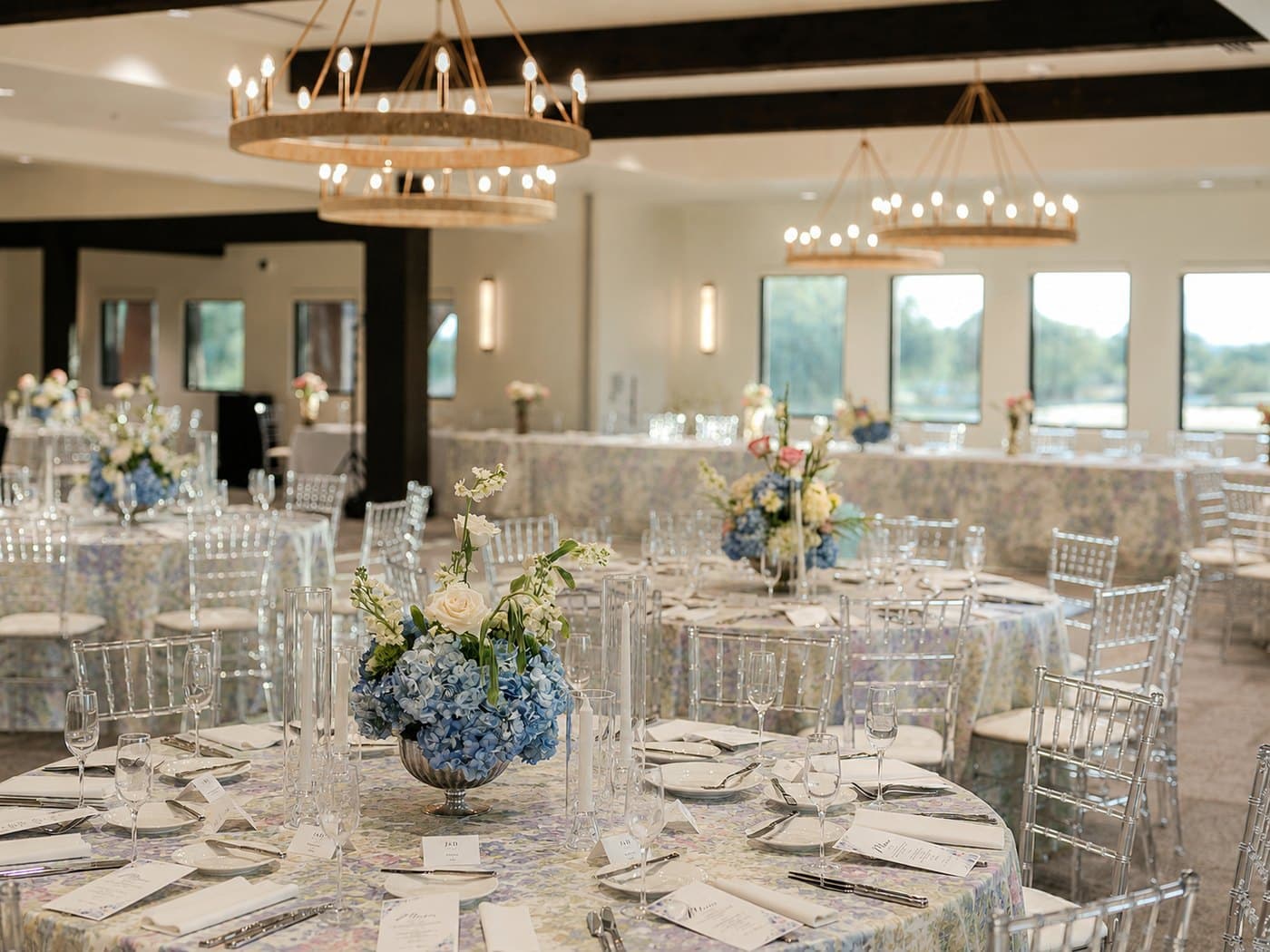 Reception in Bloom — Day Dream Affairs garden centerpiece